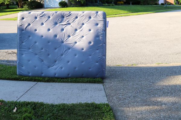 Mattress Removal Service in North Fort Myers