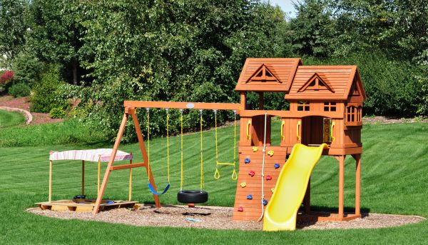 Playset Removal in North Fort Myers